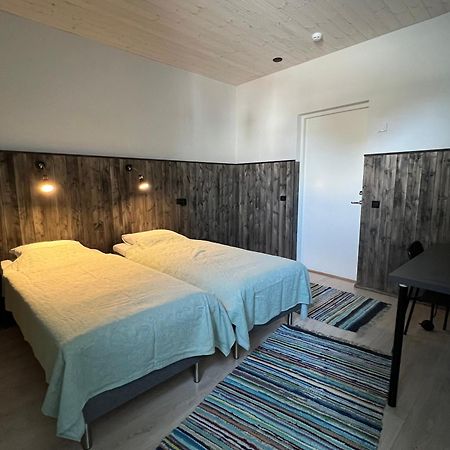 Kihnu Sadama Oeoemaja Guesthouse Lemsi ภายนอก รูปภาพ