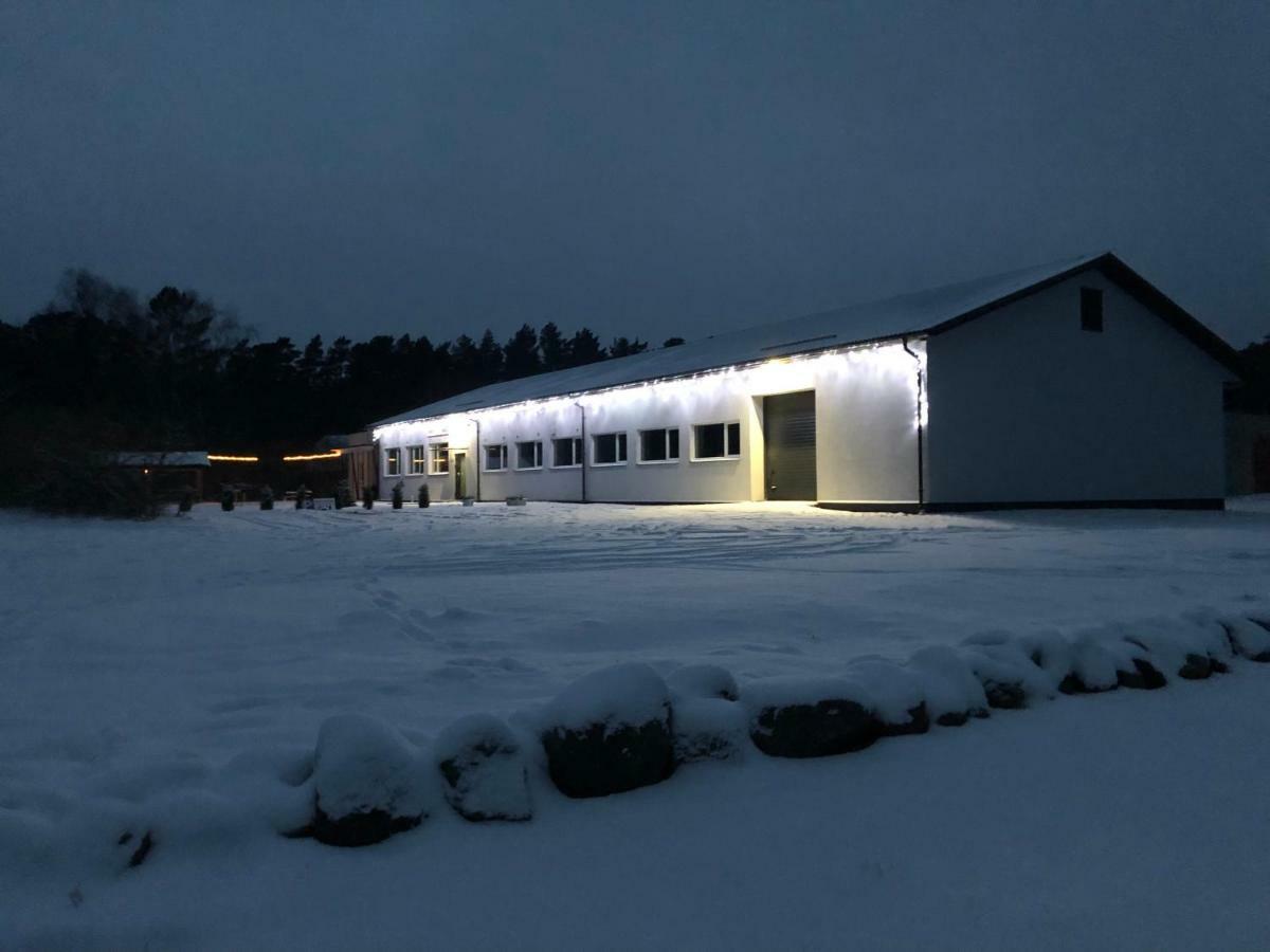 Kihnu Sadama Oeoemaja Guesthouse Lemsi ภายนอก รูปภาพ